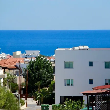 5a Queen Rita Court Apartman *